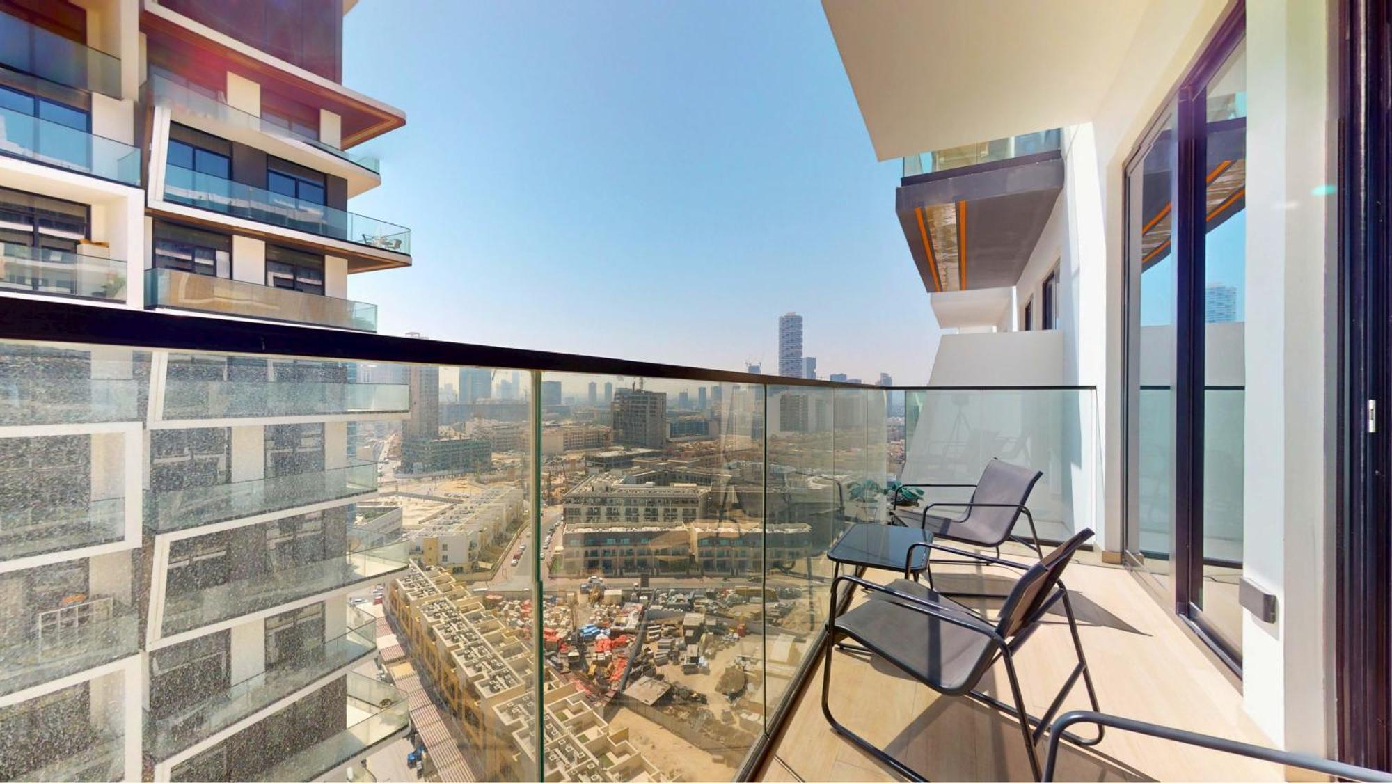 Apartment Premium 1br With Great Amenities In The Heart Of Jvc! Dubai