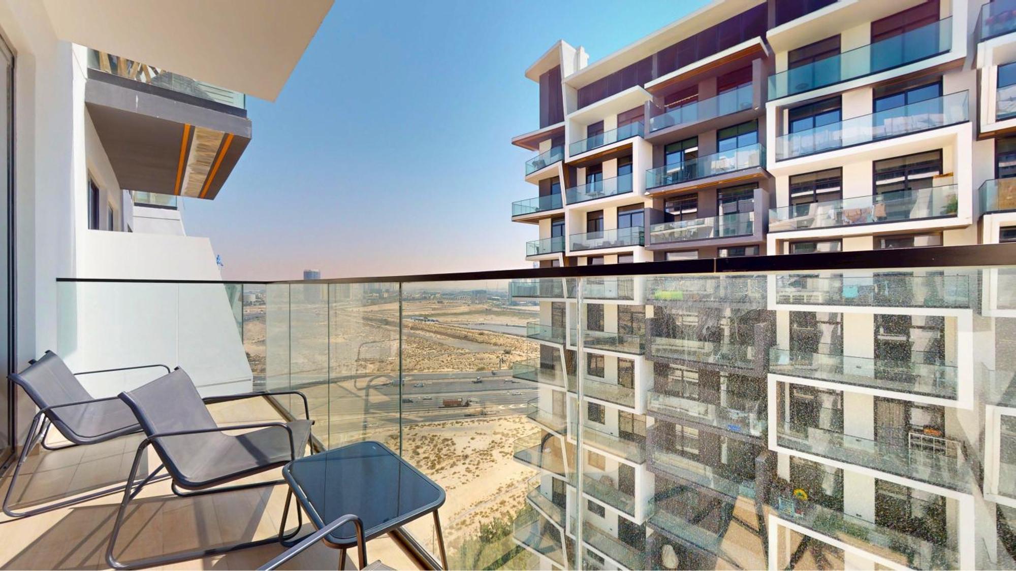 Premium 1br With Great Amenities In The Heart Of Jvc!